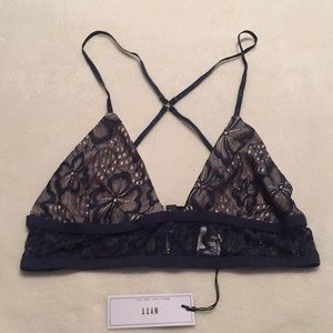 Lace bra no wire
